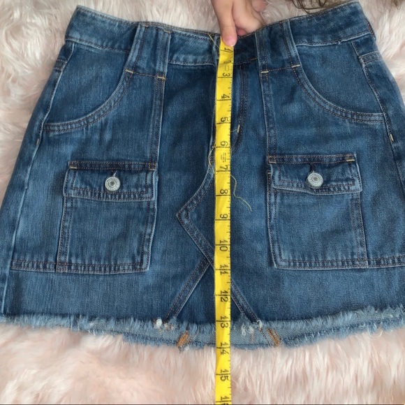 American Eagle jean skirt with pockets - Picture 2 of 8